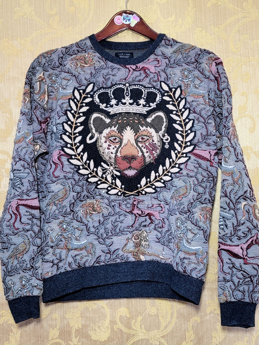Zara Man Sweater 3D Embroidered Knit Mythology Creature Lion King Crewneck Top